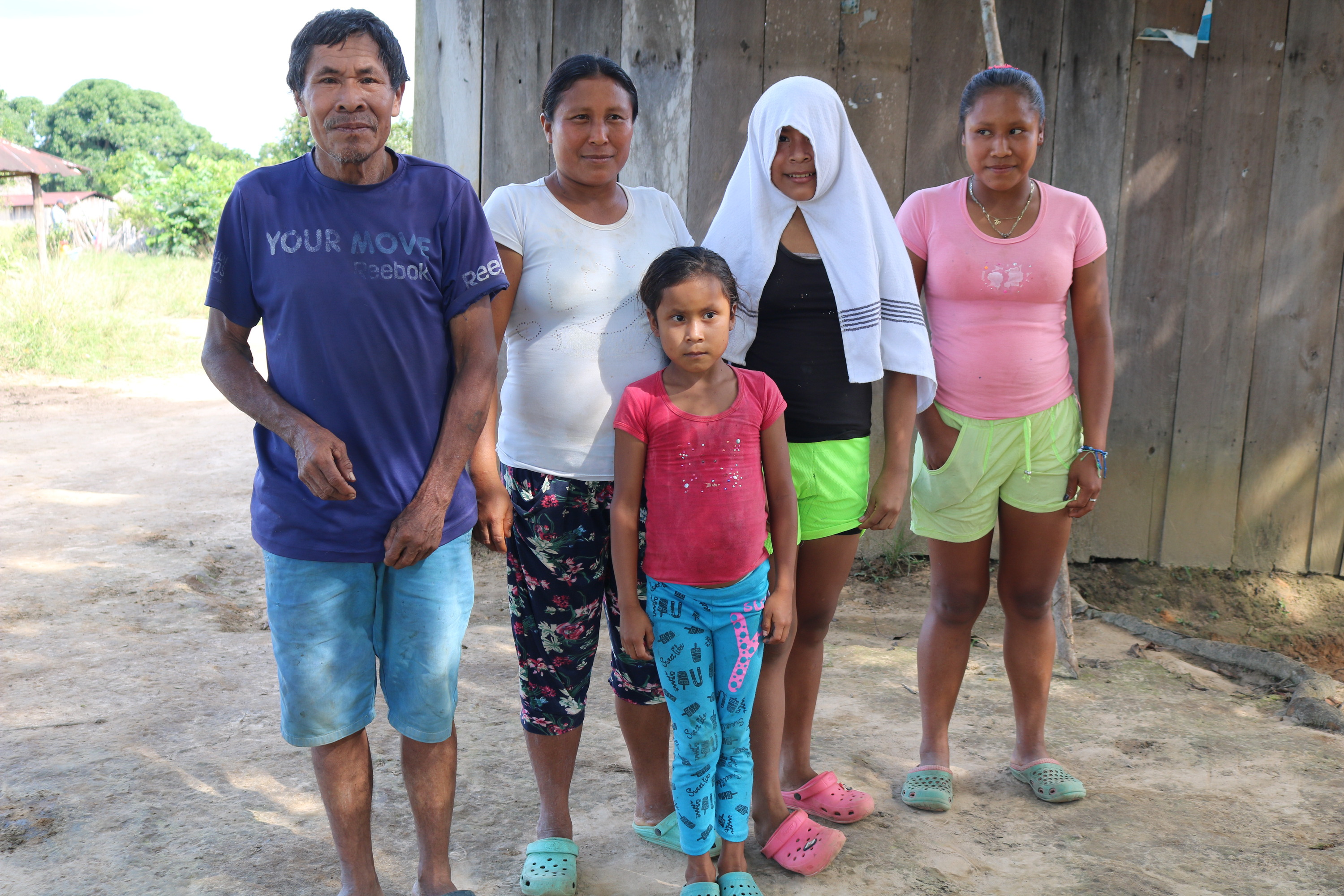 16. Edilberto Cariban y su familia. Comunidad de Maniare 50